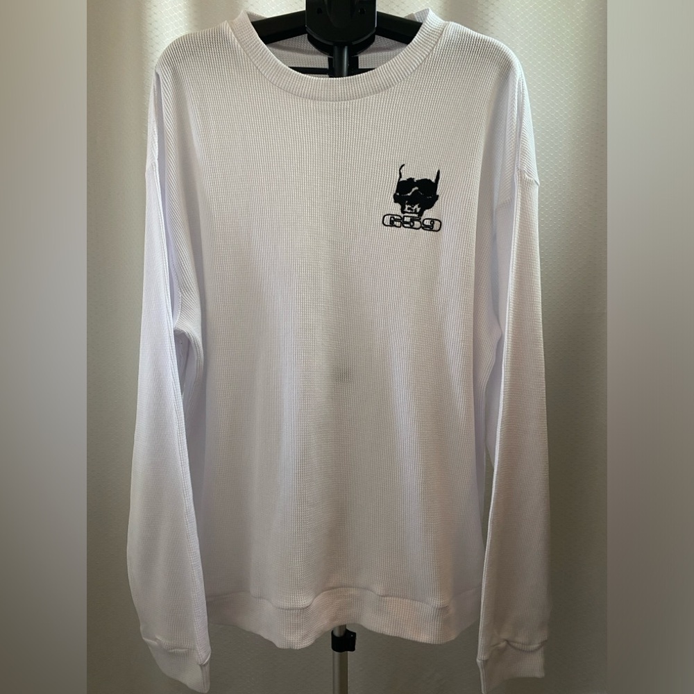 G59 100% Cotton White Long Sleeve Thermal Shirt with Small Black Logo, Size XL